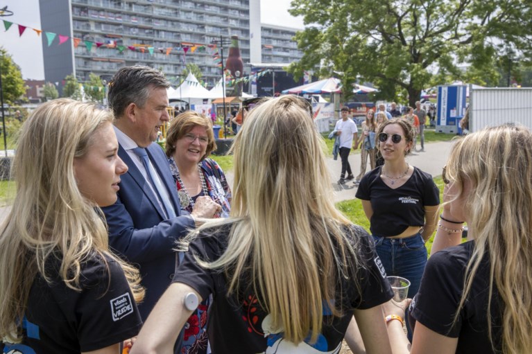 Foto’s: Jong en oud viert de vrijheid op het Bevrijdingsfestival in Roermond