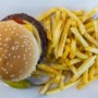 Fastfoodrestaurants in Limburg door personeelsgebrek eerder dicht: klanten staan regelmatig voor gesloten deur