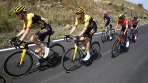 Dumoulin kan goed klassement in Giro vergeten na fors tijdverlies: ‘Het lichaam reageert niet zoals ik wil’