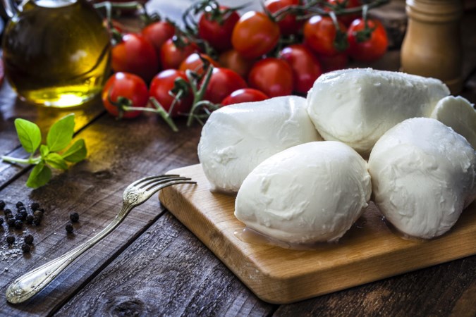 De meningen over mozzarella lopen uiteen van ‘rubberachtig’ tot ‘supervers’: wij kozen de lekkerste eruit