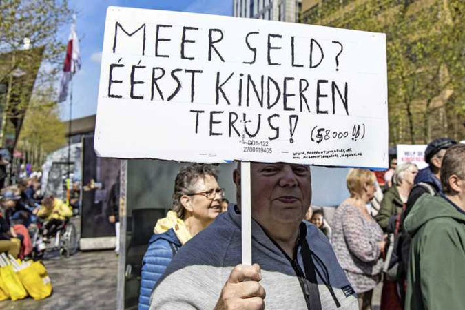 Tientallen Limburgse kinderen van toeslagenouders uit huis geplaatst 