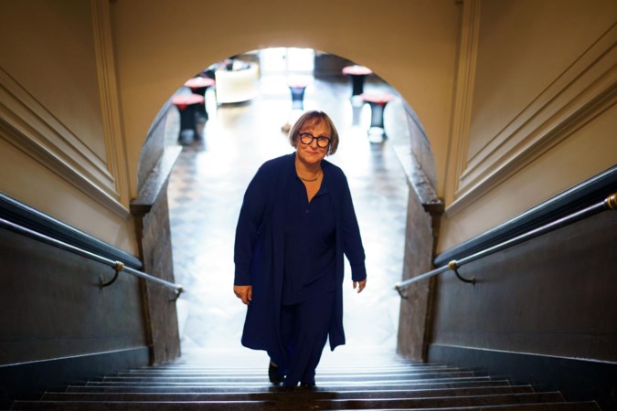 ‘Baas van het stadhuis’ Medea neemt na 44 jaar afscheid in Maastricht: ‘Ik had hier de leiding over het pretpakket’