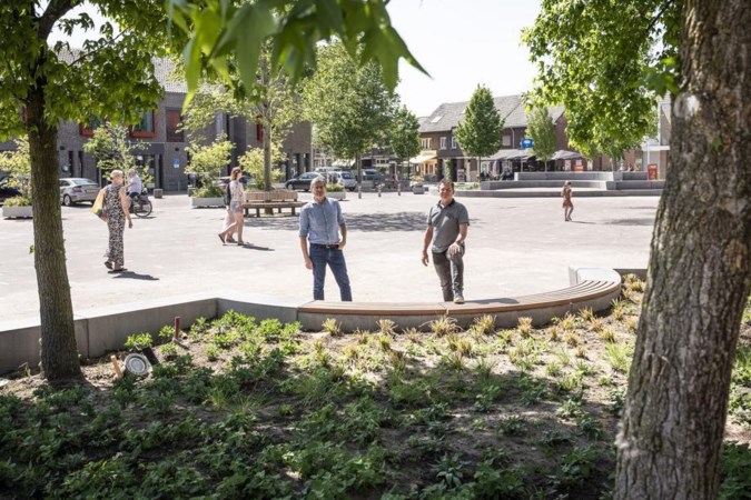 Grotere terrassen en meer groen: nieuw dorpsplein moet Reuver transformeren van stoffig dorp tot toeristische trekpleister