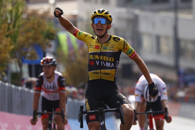 Dubbelslag Koen Bouwman in Ronde van Italië, Tom Dumoulin vierde in lastige heuveletappe