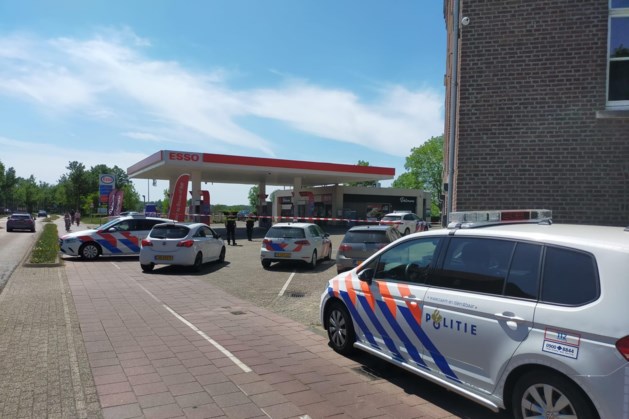 Gewapende overval door twee mannen op tankstation in Melick