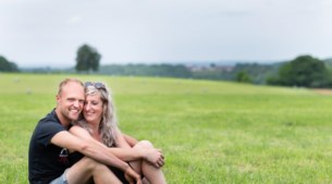 Boer zoekt vrouw: Sander hoeft niet langer door het zijraam naar binnen te sluipen bij Janine