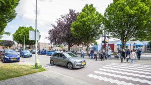 Wijk Landweert in Venray gaat gebukt onder extra verkeersdrukte door afsluiting Stationsweg: ‘Een grote ramp’
