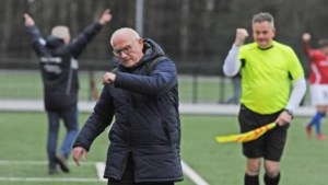 SV Venray-trainer Frans Koenen uitgeroepen tot beste trainer van district Zuid 2