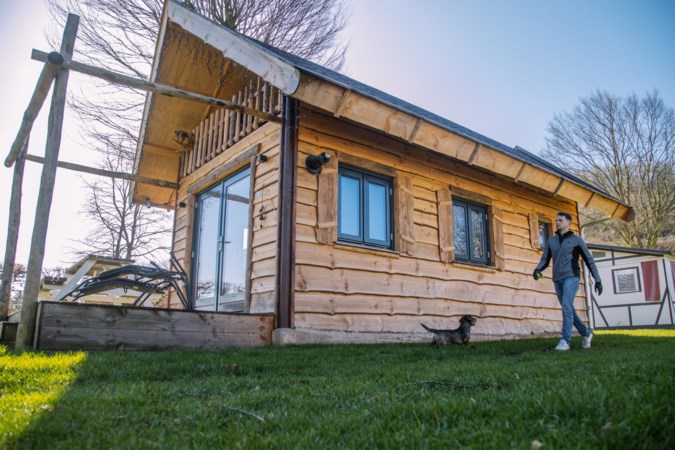 Valkenburg legt camping Vinkenhof dwangsom op vanwege te hoge vakantiehuisjes