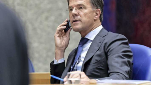 Kamer wil snel in debat met Rutte over wissen sms’jes 