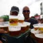 Dit kost een biertje deze zomer op de grotere Limburgse festivals: ’Vergeet niet dat wij het bier in 0,25 literbekers schenken’   
