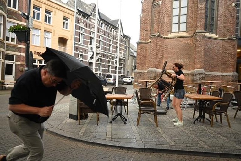 Weinig overlast in Limburg door onweer, code oranje opgeheven