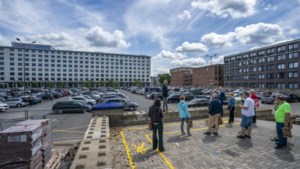 Maastricht bouwt tijdelijke parkeergarage voor volgende fase Sphinxkwartier