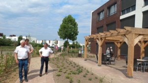Belevingstuin ‘De Gaard’ bij Zorgcentrum ’t Pejjerhoes in Echt officieel geopend