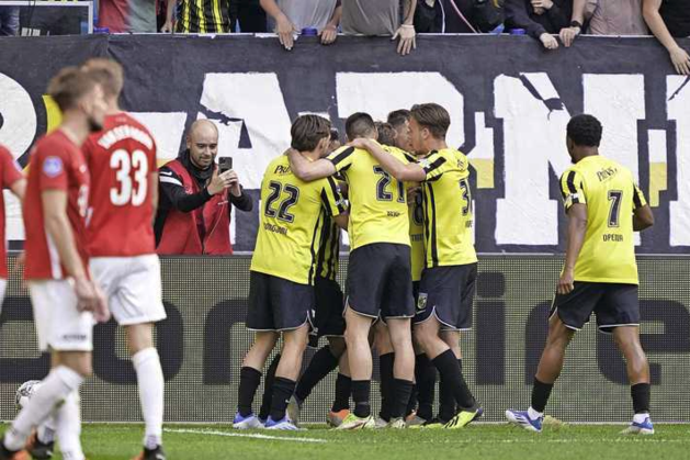 Vitesse na verlenging langs FC Utrecht: nu tegen AZ in finale