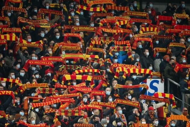 Belgische politie hoort slachtoffers prikincident in voetbalstadion