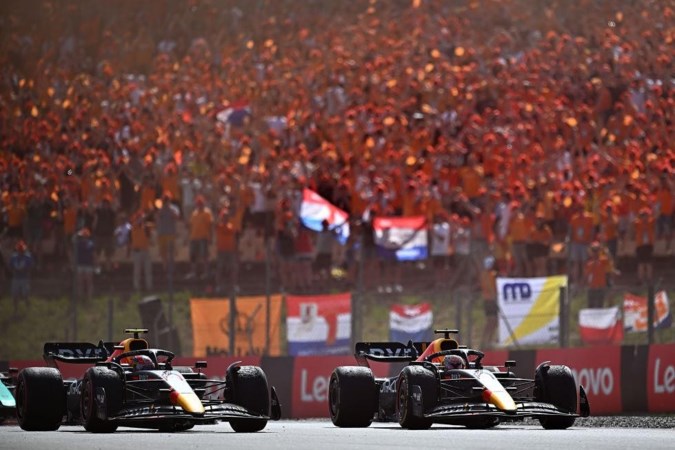 Internationale pers ziet Verstappen zegevieren in ‘oranje hel’: ‘Maar Ferrari heeft meeste kansen op overwinning in Monaco’