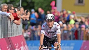Giro d’Italia verliest opnieuw grote naam: João Almeida test positief op corona