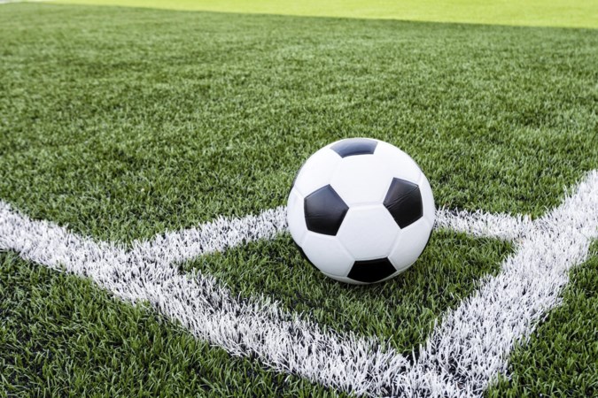 EVV verliest doelman en wedstrijd, moeilijke eindfase breekt aan