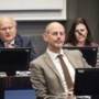 Nieuwe baan: VVD-raadslid Roermond vertrekt nog voor de eerste echte raadsvergadering alweer