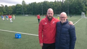 Voetbalpassie als gemeenschappelijke deler verbindt vader en zoon Zuidersma: ‘Tim doet het echt fantastisch, hij blijft ook altijd ijzig kalm’