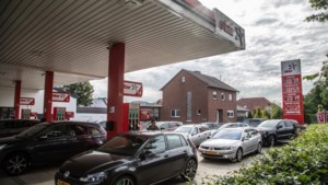 Pomphouders zien automobilisten massaal naar Duitsland trekken en vragen steun overheid