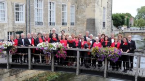 Chorale zingt ‘schitterende, muzikale operaparels’ in Kloosterkerk Valkenburg