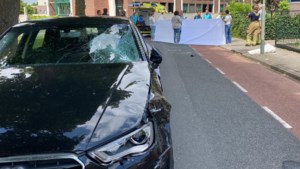 Scooterrijder zwaargewond na aanrijding met auto in Venray, traumahelikopter opgeroepen
