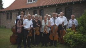 Haags Strijkersensemble ACcordes concerteert in het Salviuskerkje in Limbricht 