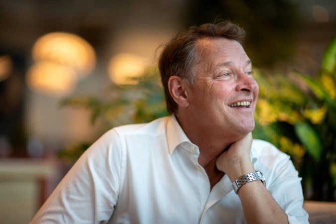 Albert Verlinde was gedoe over dubbele pet voor: toezichthouder MECC én maker Dagboek van een Herdershond ‘uitzondering’