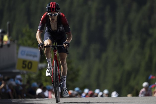 Sterke Geraint Thomas grijpt eindzege in Ronde van Zwitserland; Remco Evenepoel wint slottijdrit