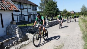 Grotere groepen fietsers moeten voortaan vergunning aanvragen voor tochtje door het Heuvelland