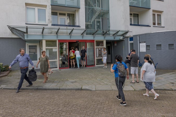 Woningen flatgebouw Elbereveldstraat Kerkrade na inspectie vrijgegeven; alle bewoners mogen naar huis