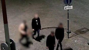 Politie toont ongeblurde beelden van verdachten gewelddadige beroving Maastricht in Opsporing NL