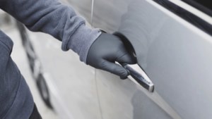 Politie waarschuwt voor diefstallen uit auto’s in Maastricht en het Heuvelland