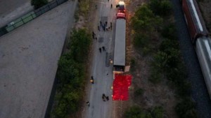 Tientallen dode migranten aangetroffen in vrachtwagen in Texas
