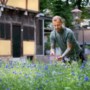 Nieuwe hotspot in Sittard: idyllische tuin vol eetbare bloemen en verse groenten, waar de buurt zelf gerechten van maakt