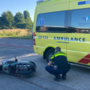 Scooterrijder gewond na botsing met auto in Meterik