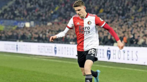 PSV in slag met FIFA over transfer Guus Til