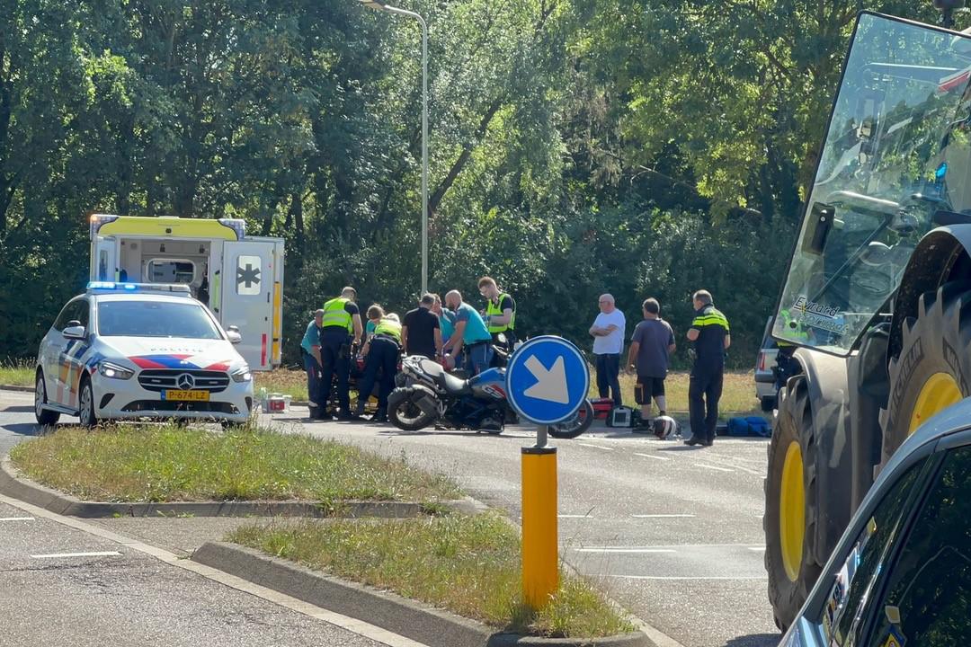 Motorrijder gewond na aanrijding met auto in Meerssen - De Limburger