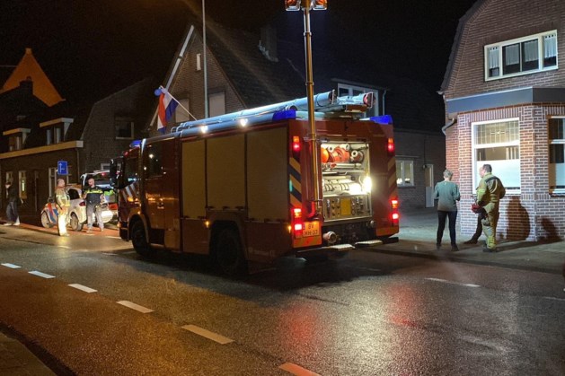 Auto ramt woningen in Meerlo en verlaat plaats ongeval - De Limburger
