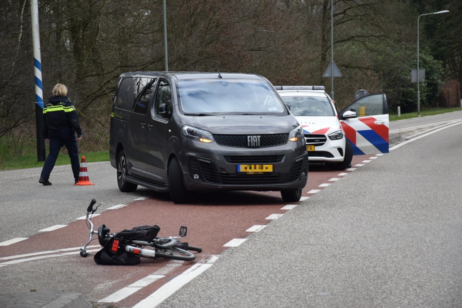 Fietsster Geschept Door Busje In Merselo, Met Onbekend Letse... - De ...