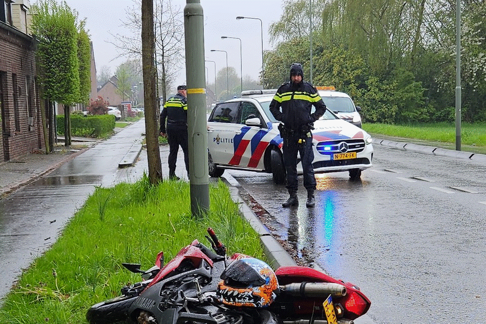 Motorrijder Gewond Na Eenzijdig Ongeval In Roermond - De Limburger