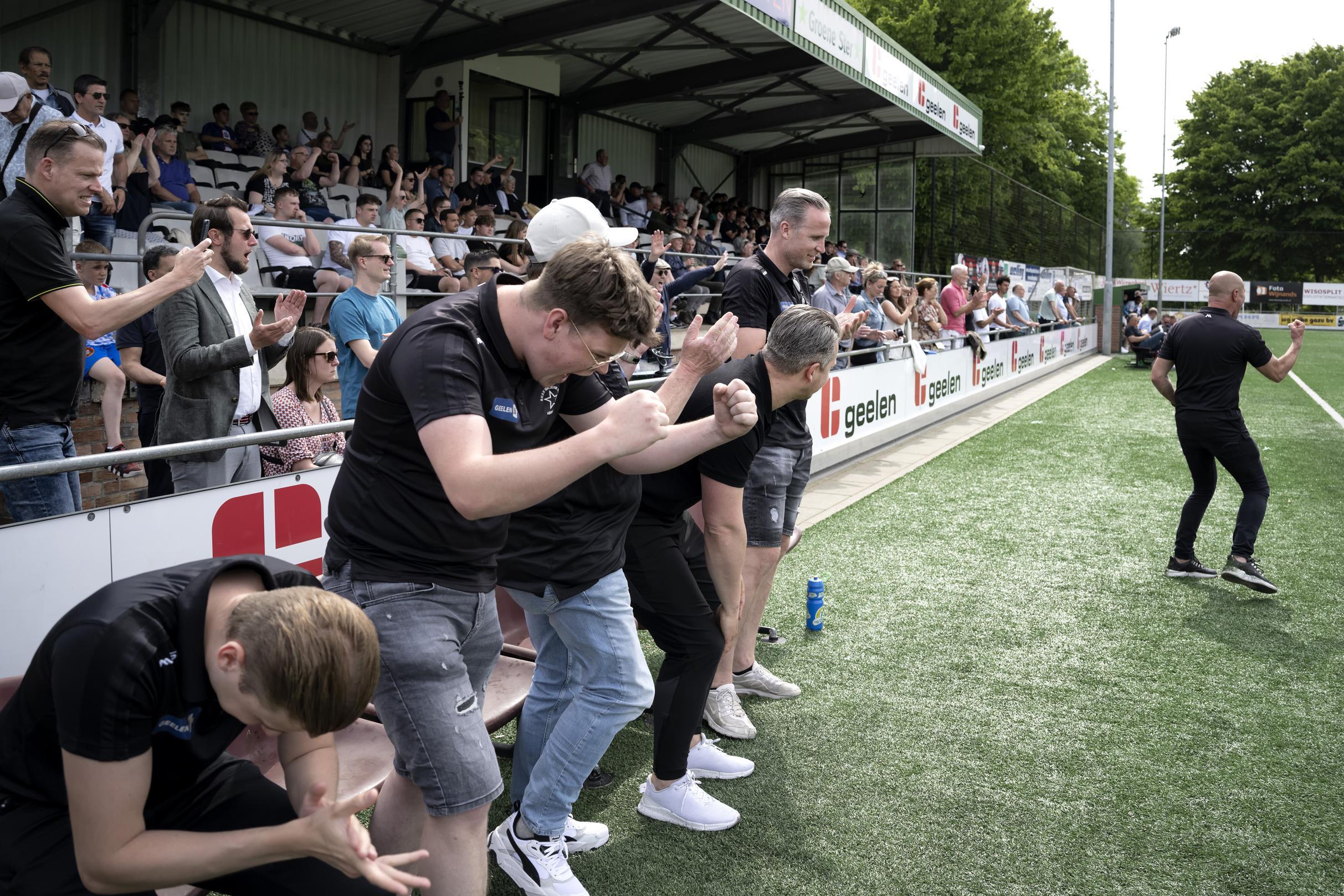 Groene Ster Wint Met 1-0 Van Hercules En Speelt Nacompetitie... - De ...