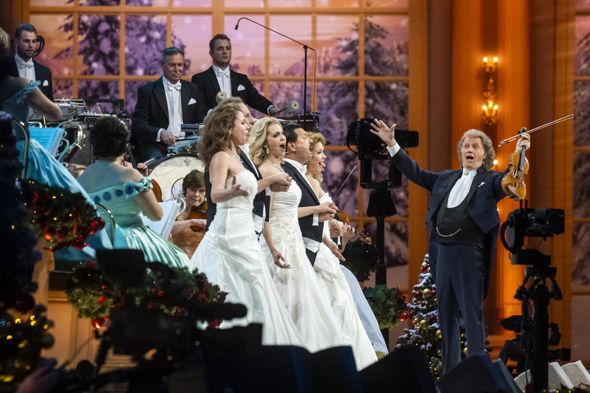 Het verborgen vastgoedimperium van André Rieu, de oude koeie... - De  Limburger Mobile