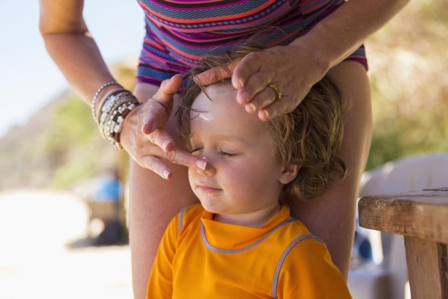 Expert Advice: How to Safely Use Sunscreen to Prevent Skin Cancer Risk