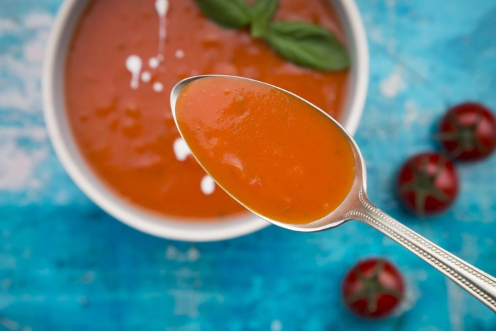 Hoe de voedingsindustrie ons misleidt: ‘In soep uit blik zit één lepeltje tomatenpuree’