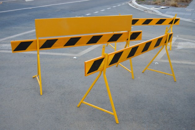 Enexis laat werkzaamheden uitvoeren aan trafokast bij Op De Bies in Schimmert