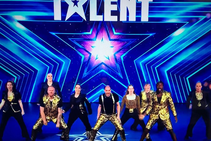 Publiek wordt wild en geeft de doorslag: Generation X als laatste door naar halve finale Holland’s Got Talent, ook Jenske Wijshoff door