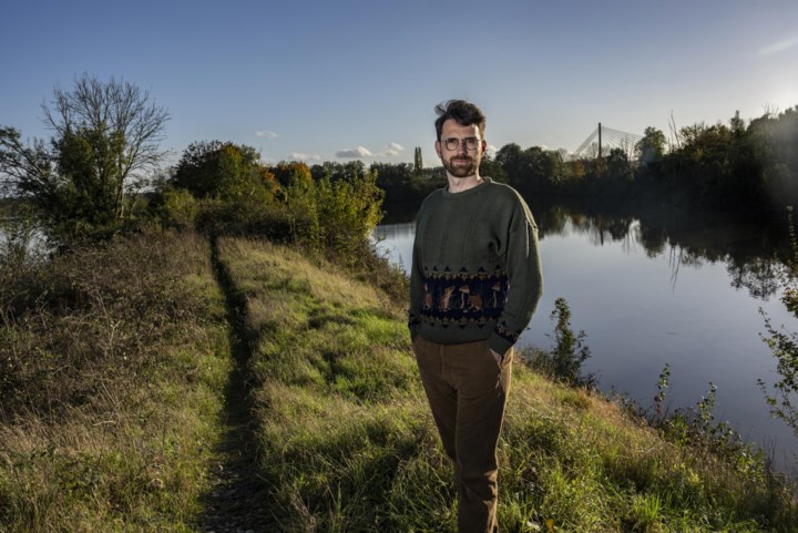 Wim Peumans schrijft biografie van de Maas: ‘Bedroevend om te zien hoe we ermee omgaan, terwijl ze zo belangrijk is’